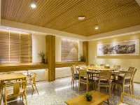 Ginkgo No.8 Homestay