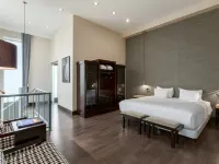 NH Den Haag Hotels near New Babylon