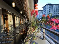 Huayi Sijun Yunqi Hotel Hotels in Huaying