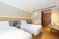 JI Hotel (Tianjin Xiqing Development Zone Saida International Industrial City) Отели рядом с достопримечательностью «Практический стадион для гольфа в Сунцзянском озере Пхе»