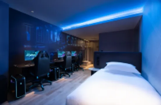 Leishen Electric Sports Hotel (Guoxin Sports Center Branch)