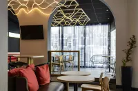 ibis Styles Paris Porte de Versailles - Mairie d'Issy Các khách sạn ở Issy-les-Moulineaux