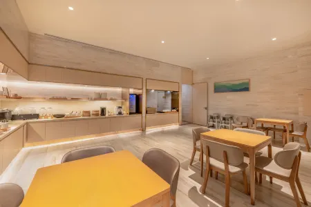 JI Hotel (Kunming Xuefu Road) Отели рядом с достопримечательностью «Geological Resources and Engineering Postdoctoral Floating Station of Kunming University of Science and Technology»