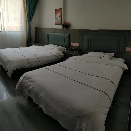 Meigu Xiangyue Hotel