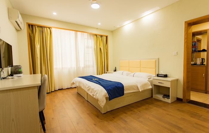 Guiding Yandang Hotel