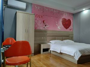 Shantou A8 Business Apartment