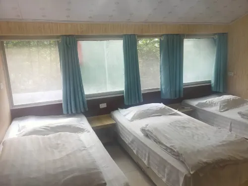 Wudang Mountain Haozailai Farmhouse