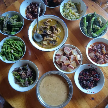 Wanyangshan Farmhouse