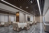 Yichang Kaiglisha Hotel - Bintang 3