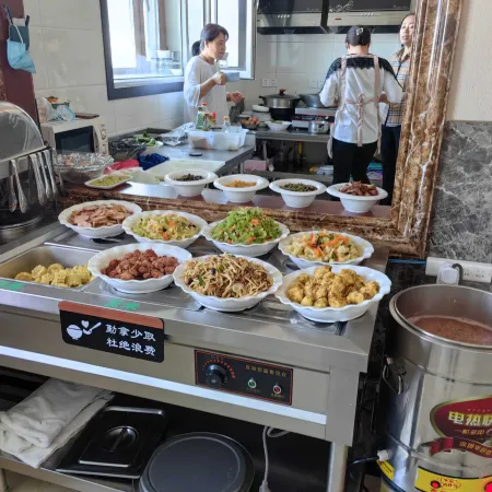 Bei'an Heshunyuan Business Hotel