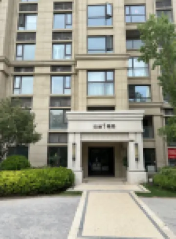 Sparkle Inn (silver base animal kingdom)