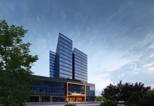 烟台星诺蓝湾酒店外景图