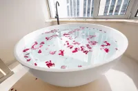 Shiguang Homestay (Shenyang North Railway Station) - Hot Tub