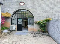 Liukong Cave Homestay (Yiyang Jinping Town Branch) Hôtels à : Yiyang
