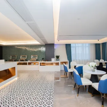 LITCHI HOTEL（Liling South Bus Station Branch）