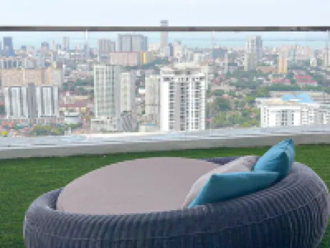 Urban Suites By Cosmopolitan Homes