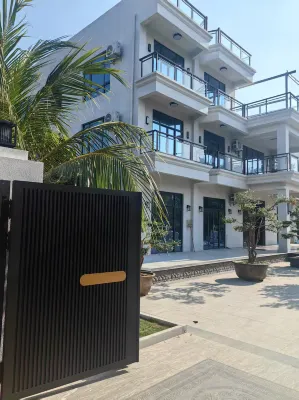Mountain and Sea Homestay Hotels near Bitou Cape