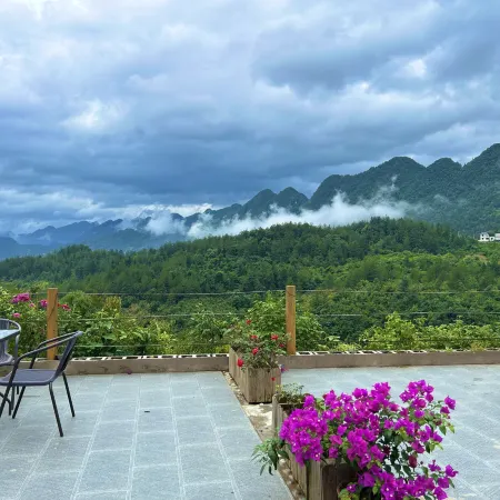 Hefeng Shuaishuaijia Homestay