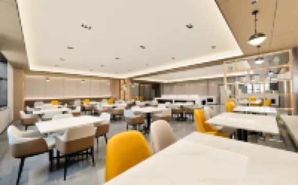 Greentown Hotel (Aksu Jinhuan Plaza Branch)