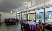 Qiaoqiao Swimming Pool Vacation Apartment (Yutian Qilihai)