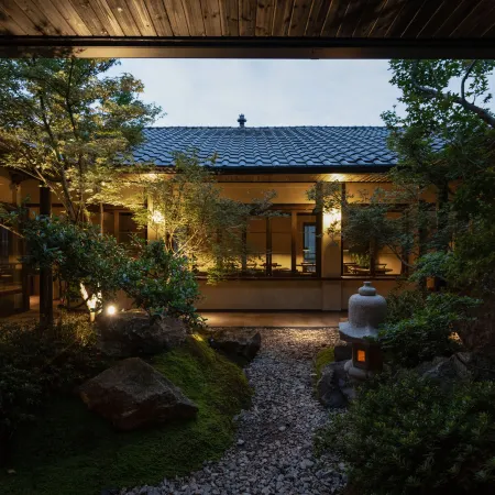Yixin'erju Homestay (Yicun Art Center)
