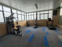 RUINING HOTEL - Gym