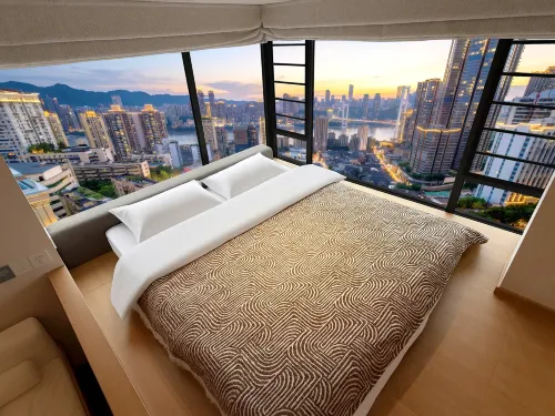 Chenjing StarLink · Smart Home River View Homestay (Jiefangbei Area/Hong Ya Dong) - Mountain view
