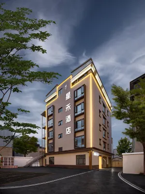 Jianshui Xinghe Hotel - parkir