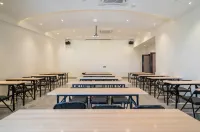 HanTing Premium Hotel (Minhou University Town Shangjie Subway Station)