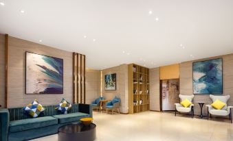 City Comfort Inn - Housity