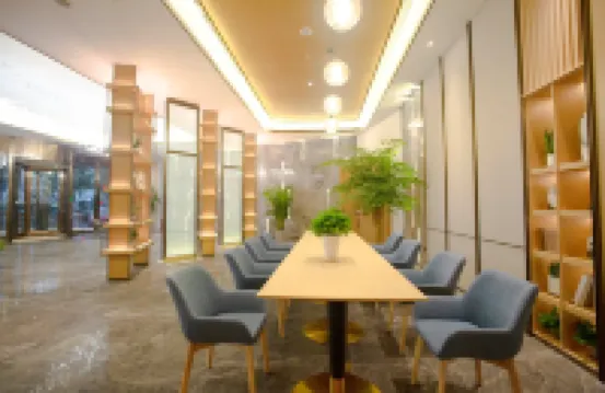 Madison Hotel Taizhou Xianju Wuyue Plaza