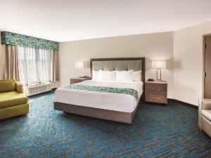 La Quinta Inn & Suites by Wyndham St. Paul-Woodbury