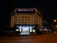 Mercure Hotel (Wuhan Yangluo Development Zone) Отели рядом с достопримечательностью «Уханьский институт биоинженерии-Марксистский институт»