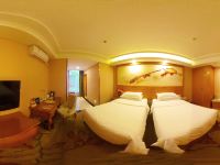 维也纳酒店(北京万达西八角游乐园地铁站店) - 行政双床房