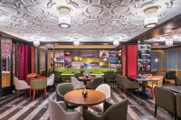 Manxin Mansion, a Traditional Siheyuan Courtyard by Houhai and Drum Tower in Beijing