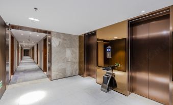 Yitel Hotel