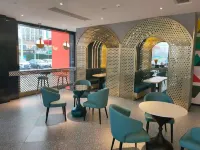 Ibis Styles Hotel (Nantong Haohe Scenic Area)