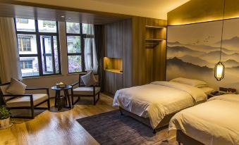 Zhaojian Shanju Hotel