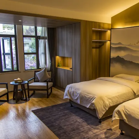 Zhaojian Shanju Hotel