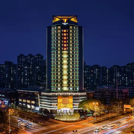 Golden Pear Hotel