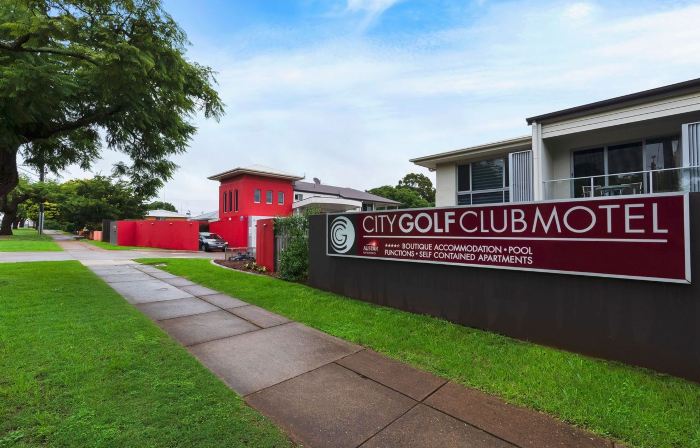 City Golf Club Motel