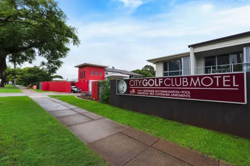 City Golf Club Motel Hotels in Harristown