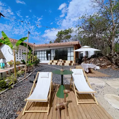 Mangshi Xian Yuli B&B
