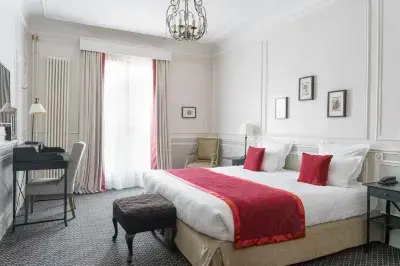 Hôtel Bradford Elysées - Astotel Hôtels à : Paris