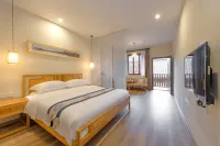 Zhoufu B&B, Liujiang Ancient Town - balcony