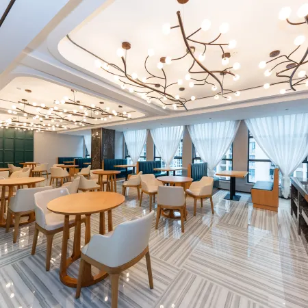 Jiujinag Tianyue Hotel