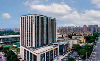 Atour Hotel Pinghu Jiaxing