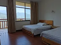 Yunchu Xiaoju Farmhouse