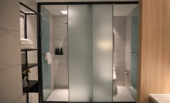 H Hotel (Yishui Jiafeng Branch)