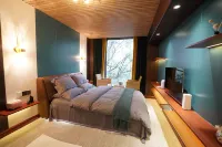 Shuifu Mancheng Forest Hotel